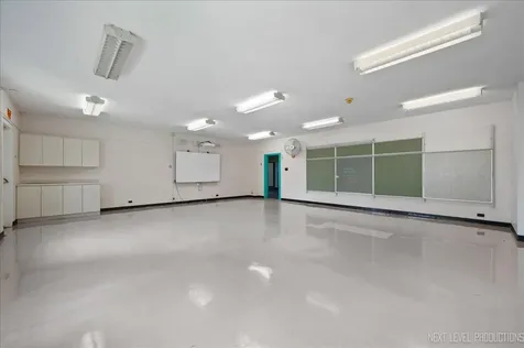 331 George Street West Chicago IL 60185