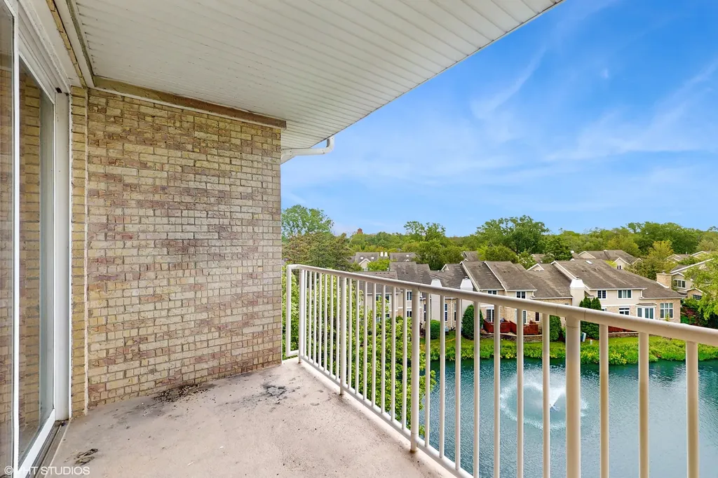 1761 Pavilion Way Park Ridge IL 60068