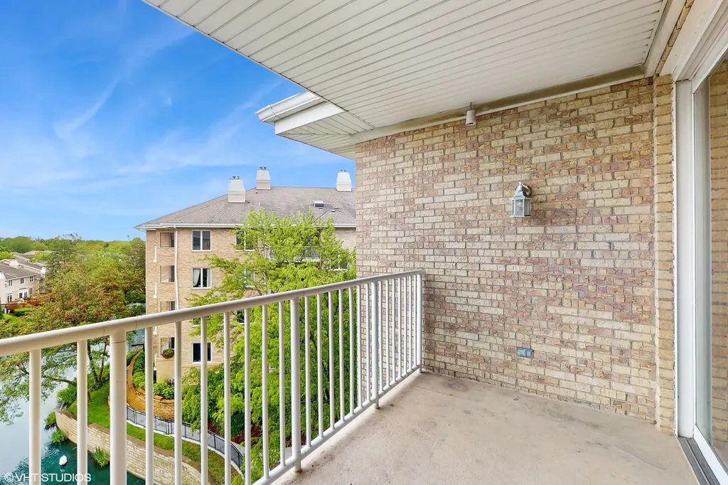 1761 Pavilion Way Park Ridge IL 60068
