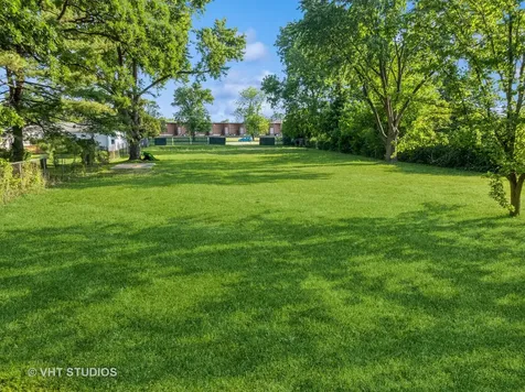 9517 West Central Road Des Plaines IL 60016