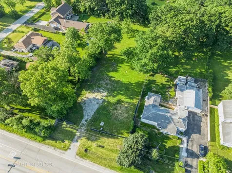 9517 West Central Road Des Plaines IL 60016