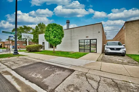 3650-3656 Oakton Street Skokie IL 60076