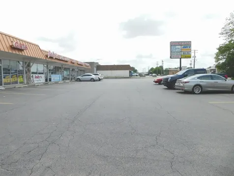 318 Republic Avenue Joliet IL 60435