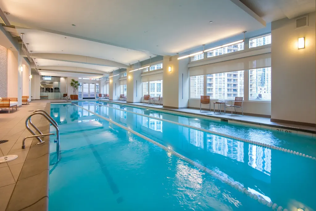 800 North Michigan Avenue Chicago IL 60611