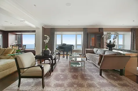 800 North Michigan Avenue Chicago IL 60611