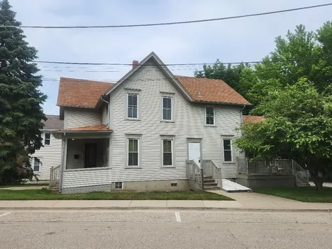329 Jefferson Street Algonquin IL 60102