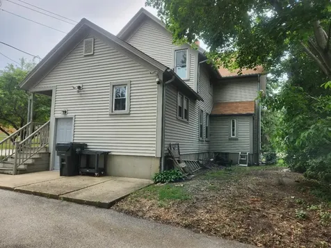 329 Jefferson Street Algonquin IL 60102