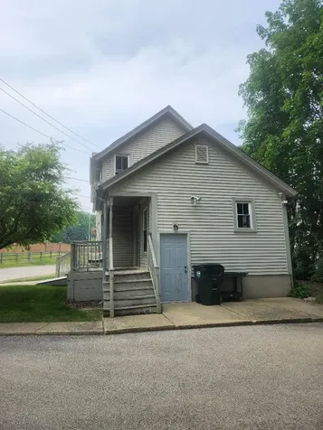 329 Jefferson Street Algonquin IL 60102