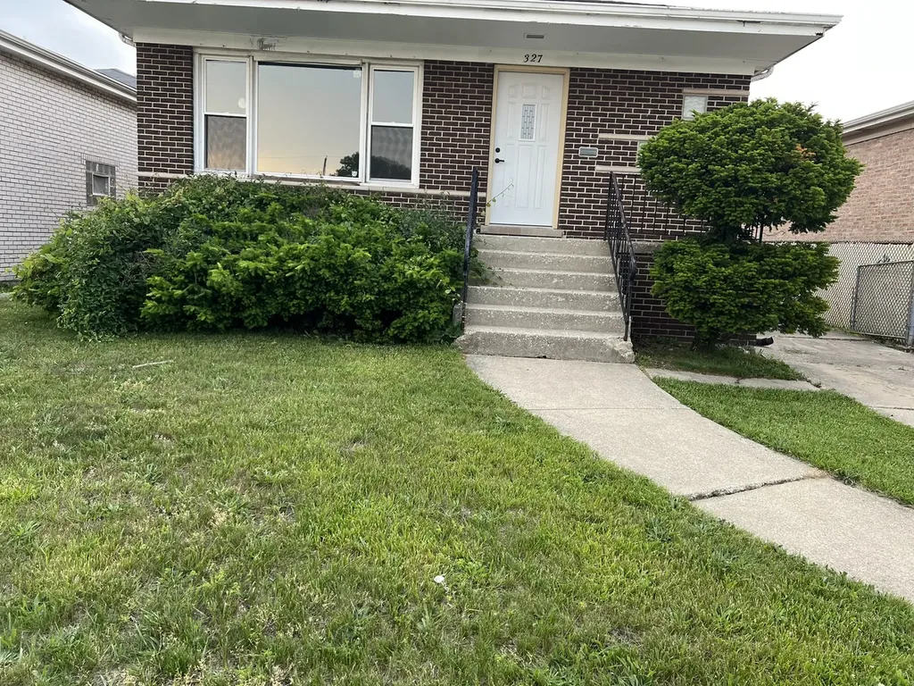 327 Marquette Avenue Calumet City IL 60409