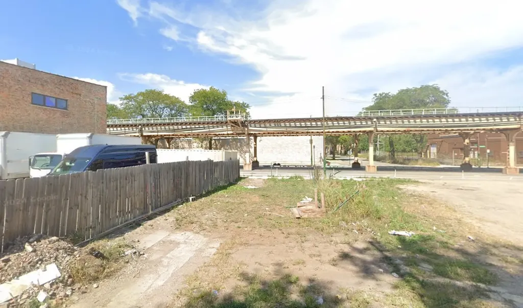 2735 West Lake Street Chicago IL 60612