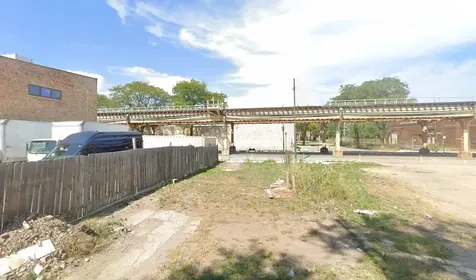 2735 West Lake Street Chicago IL 60612