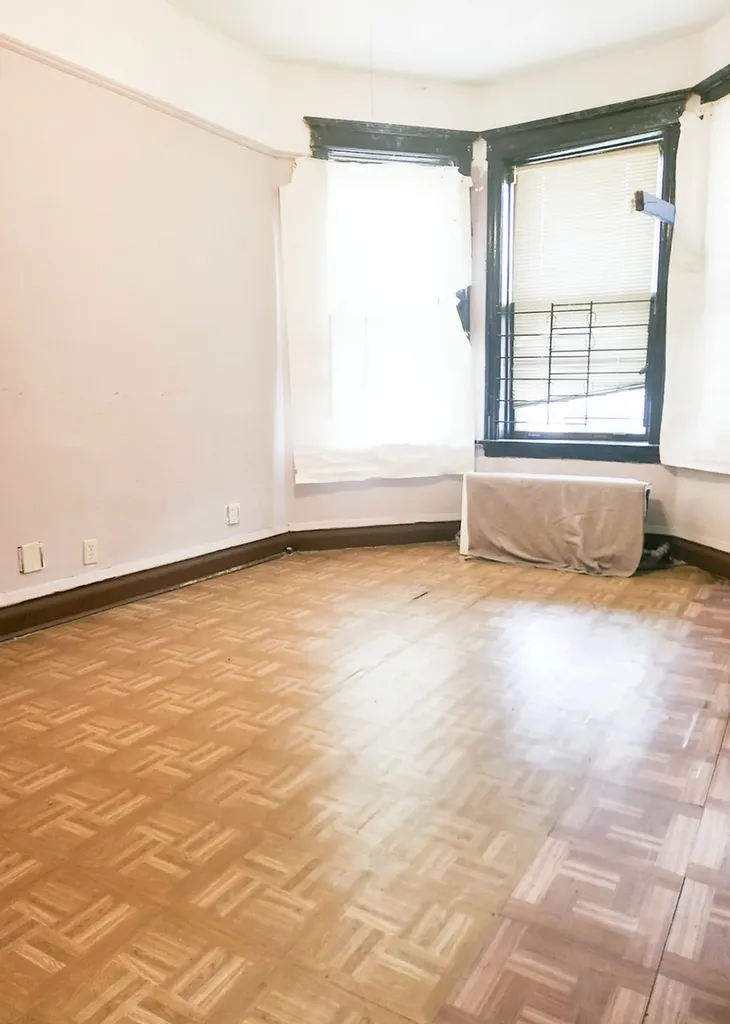 5350 South Winchester Avenue Chicago IL 60609