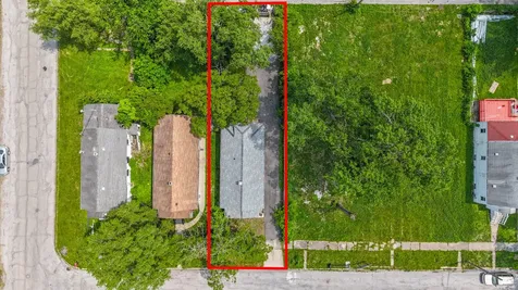 14807 Paulina Street Harvey IL 60426