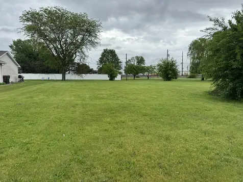 504 North Pine Street Gardner IL 60424