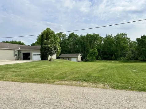 511 West Washington Street Utica IL 61373