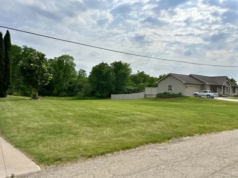 511 West Washington Street Utica IL 61373