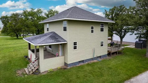 884 East 1200n Road Melvin IL 60952