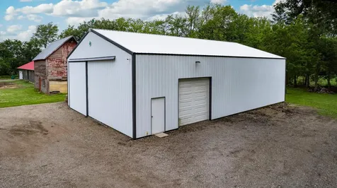 884 East 1200n Road Melvin IL 60952