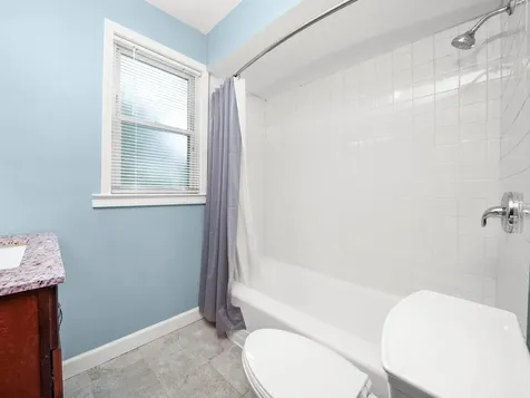 7754 South Yates Boulevard Chicago IL 60649