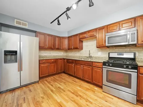 7754 South Yates Boulevard Chicago IL 60649