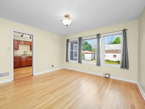 7754 South Yates Boulevard Chicago IL 60649