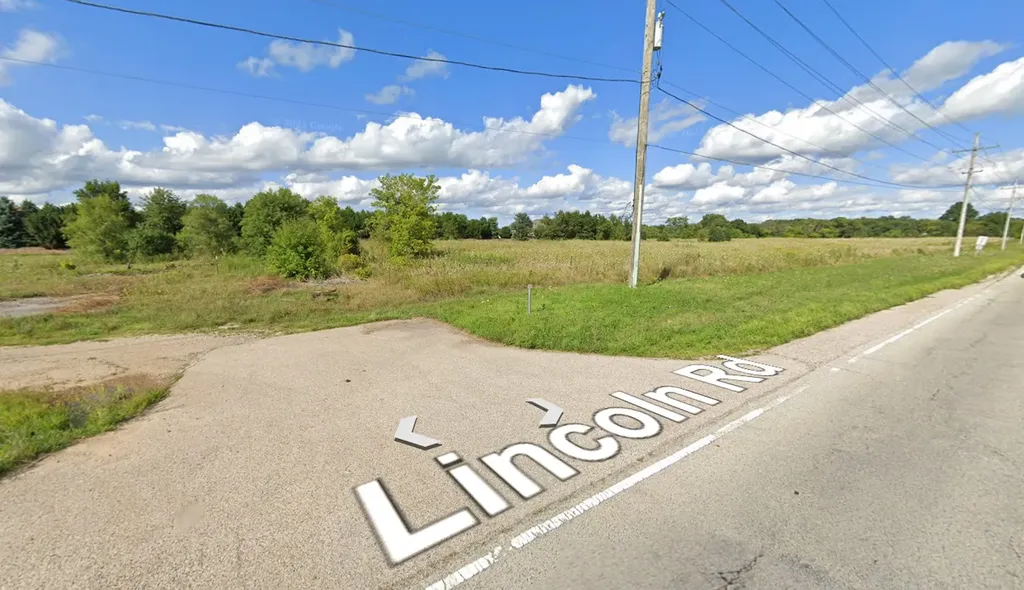 1718 West Lincoln Road Lakemoor IL 60051