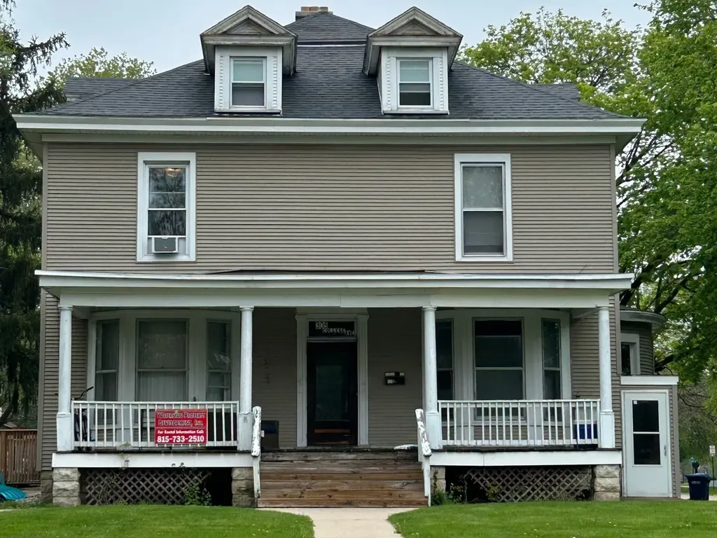 305 College Avenue Dekalb IL 60115