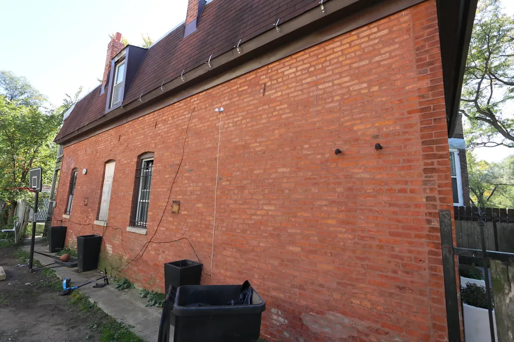 727 North Springfield Avenue Chicago IL 60624