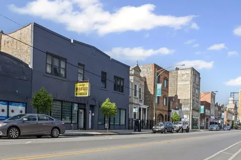 2833 West Cermak Road Chicago IL 60623