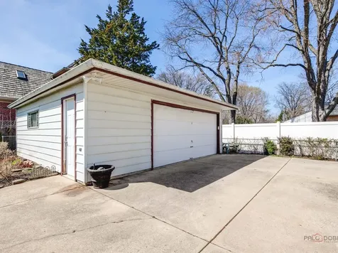 1004 Broadmoor Place Deerfield IL 60015