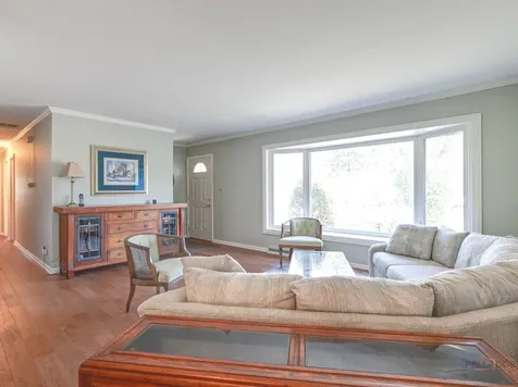 1004 Broadmoor Place Deerfield IL 60015