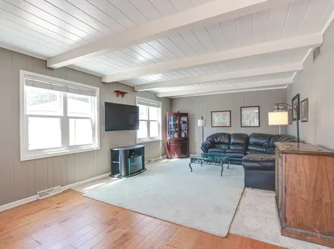 1004 Broadmoor Place Deerfield IL 60015