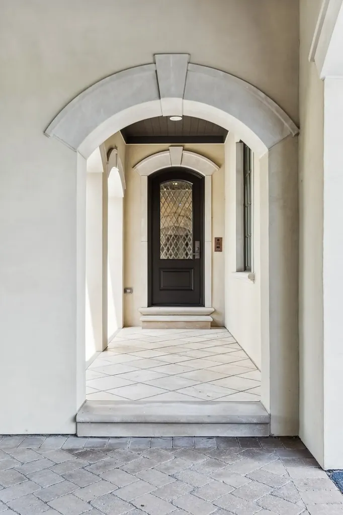 28W660 Perkins Court Naperville IL 60564