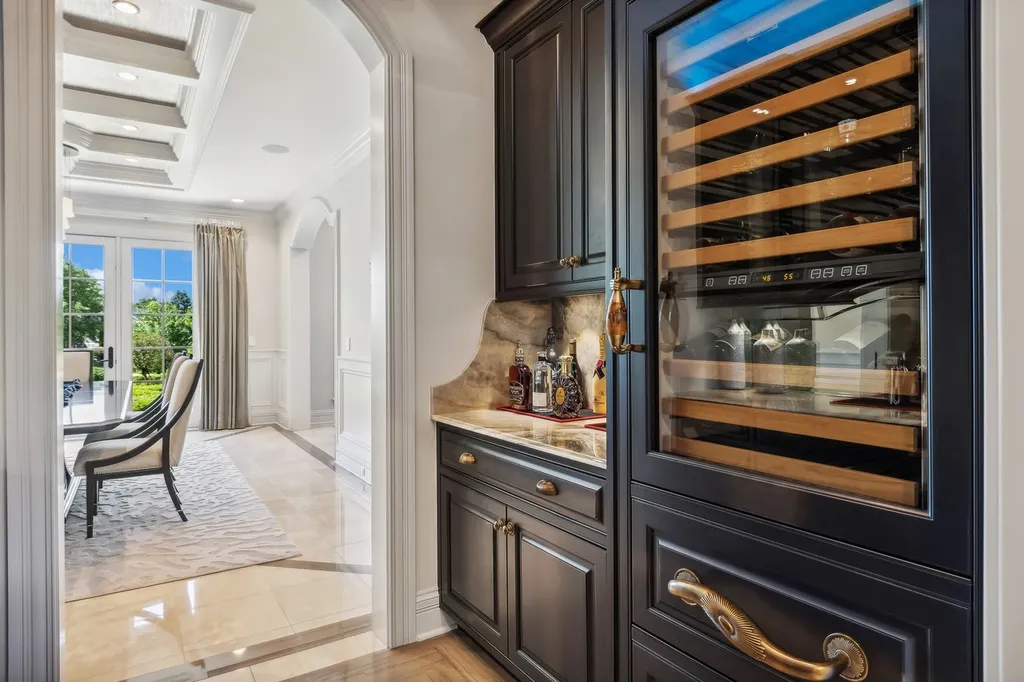 28W660 Perkins Court Naperville IL 60564