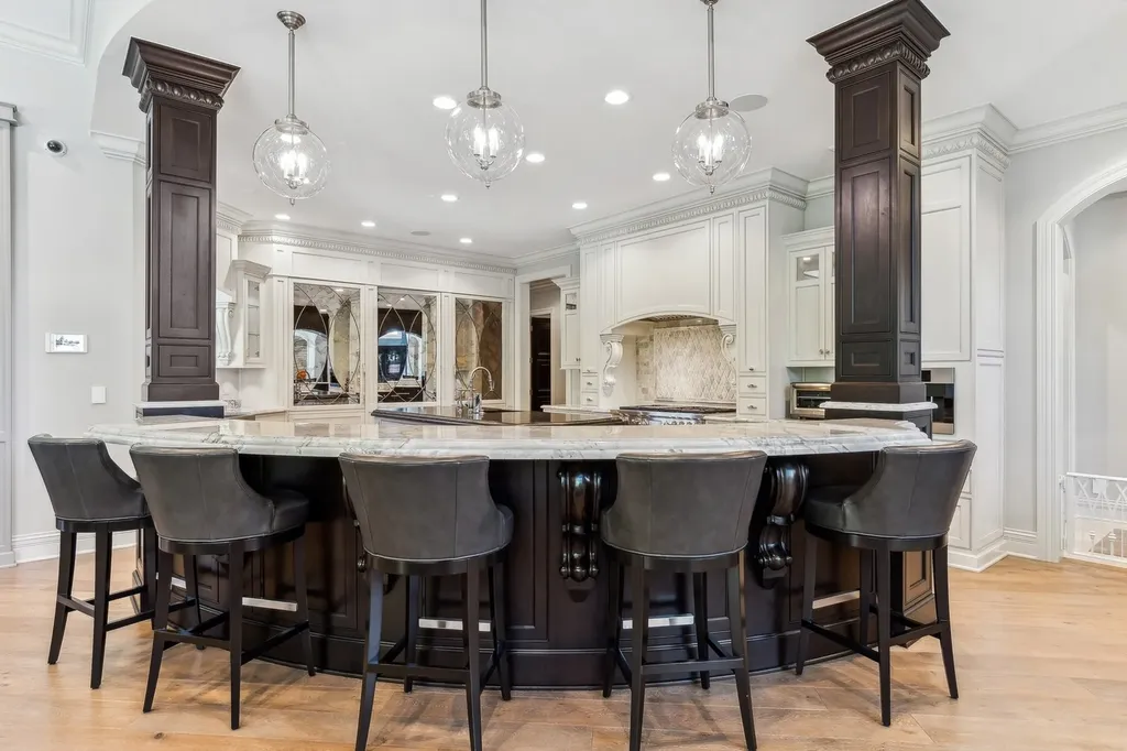 28W660 Perkins Court Naperville IL 60564
