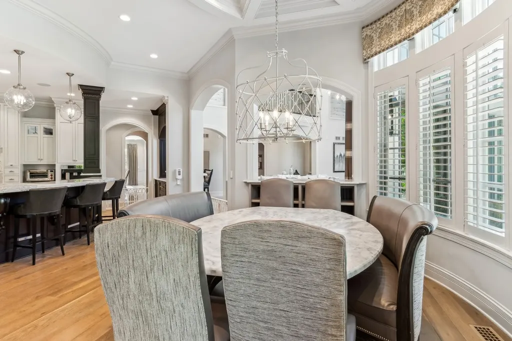 28W660 Perkins Court Naperville IL 60564