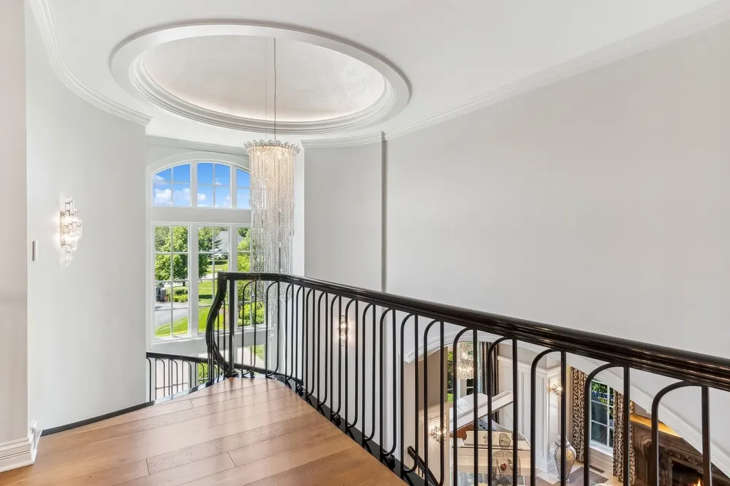 28W660 Perkins Court Naperville IL 60564