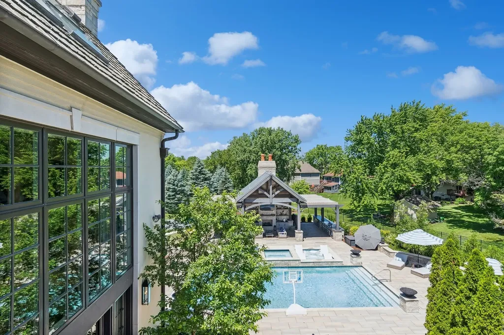 28W660 Perkins Court Naperville IL 60564