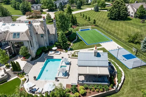 28W660 Perkins Court Naperville IL 60564