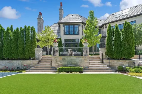 28W660 Perkins Court Naperville IL 60564
