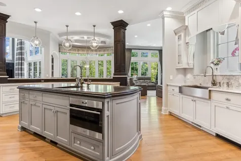 28W660 Perkins Court Naperville IL 60564