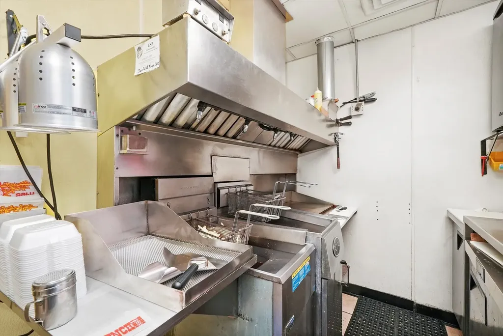 7748 South Kedzie Avenue Chicago IL 60652