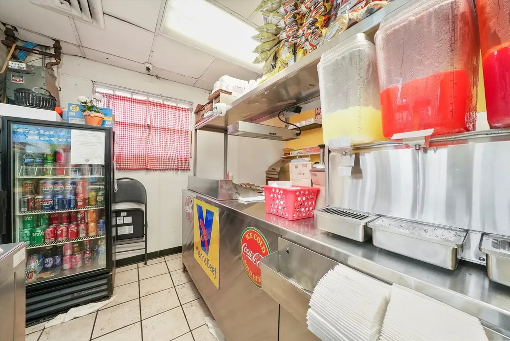 7748 South Kedzie Avenue Chicago IL 60652