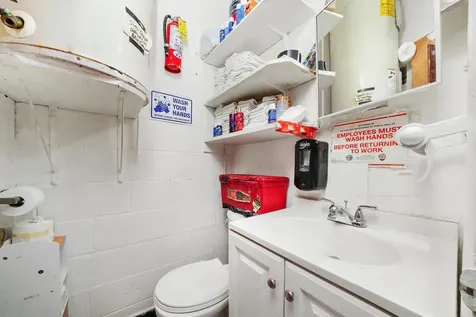 7748 South Kedzie Avenue Chicago IL 60652
