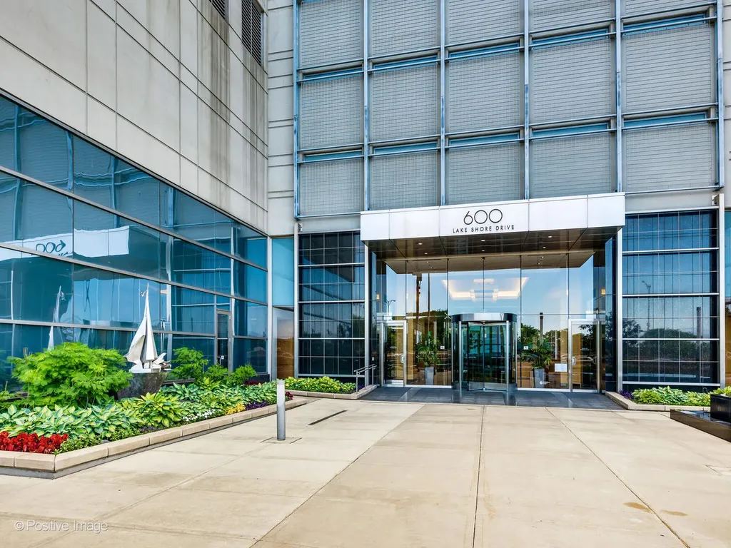 600 North Lake Shore Drive Chicago IL 60610