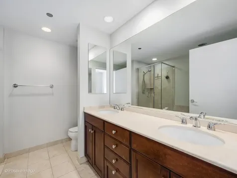 600 North Lake Shore Drive Chicago IL 60610