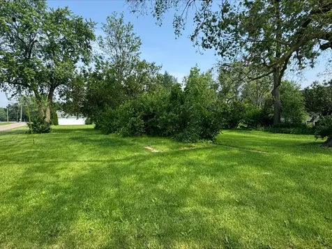 South Maple Street Toluca IL 61369