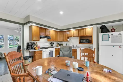 104 Dodson Drive S Urbana IL 61802