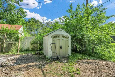 104 Dodson Drive S Urbana IL 61802
