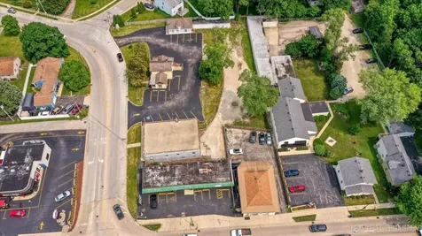 6 - 21 North 9th Street St. Charles IL 60174